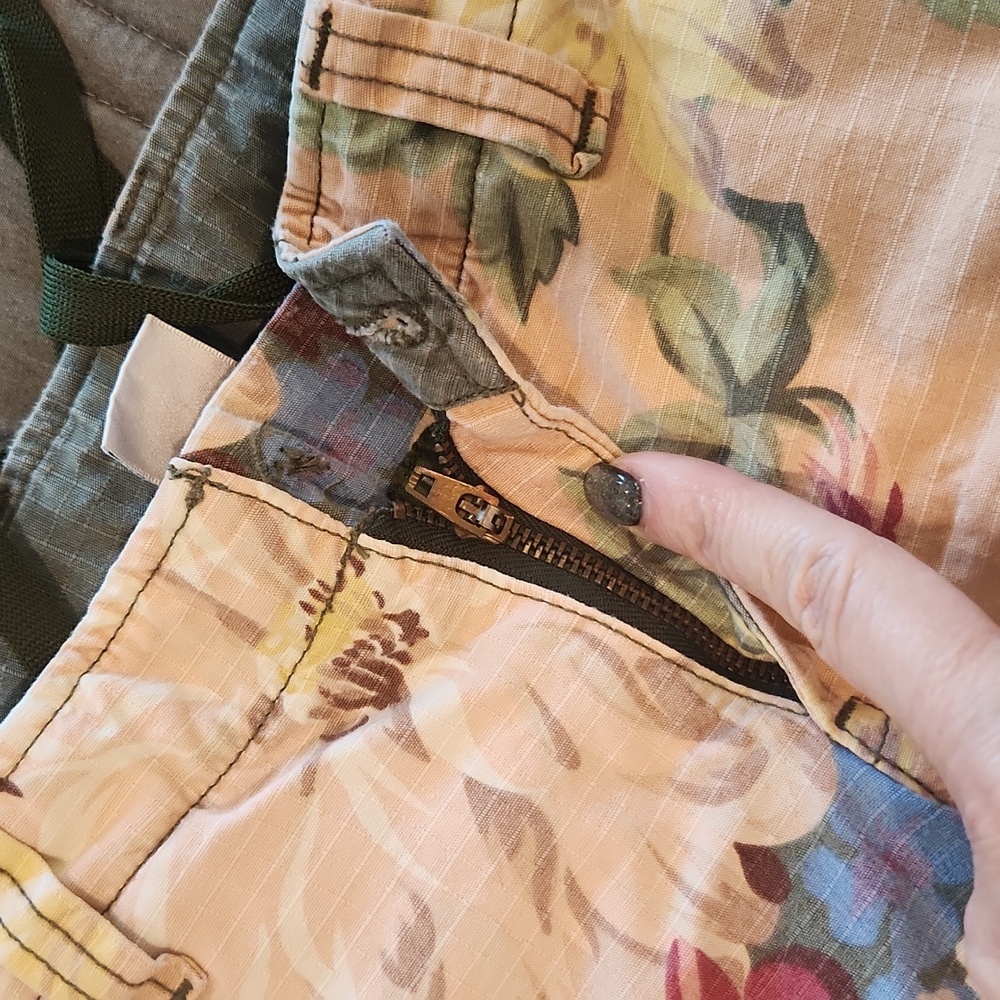 Lucky Brand Floral Women's Bermudas -peachish-pink Multicolor Size 27! - Picture 6 of 11